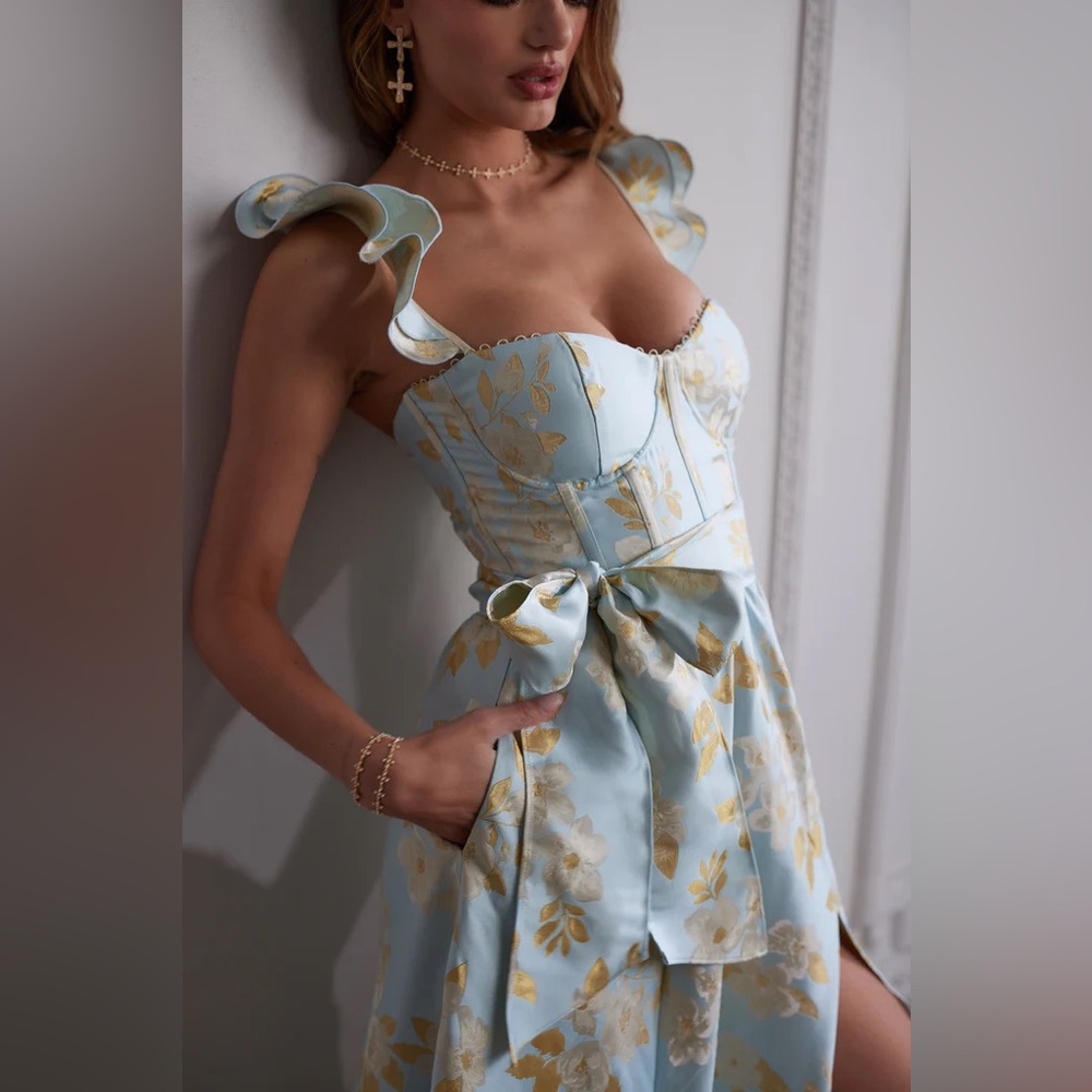 V. Chapman Sky Blue and Gold Floral Midi Dress - Picture 2 of 15